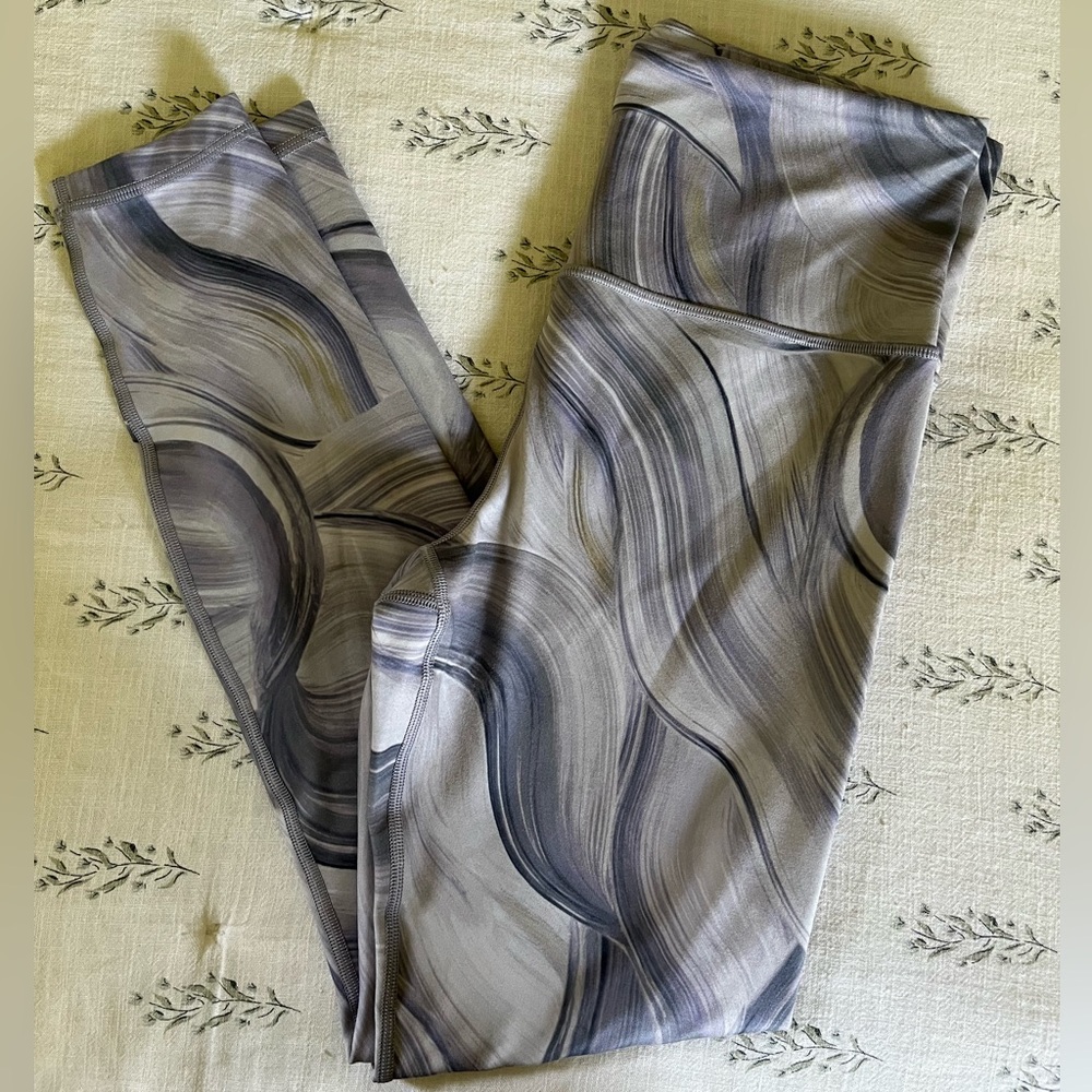 Athleta Elation Legging - Picture 3 of 6